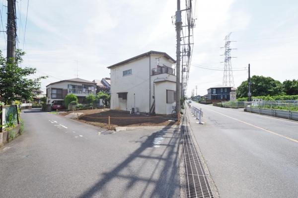 所沢市荒幡　土地 前面道路含む現地写真