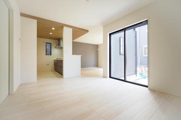 入間市扇台2丁目　新築一戸建て 