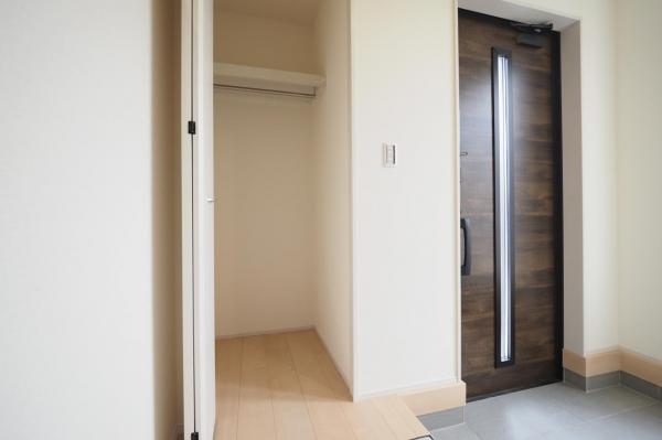 狭山市鵜ノ木　新築一戸建て 収納