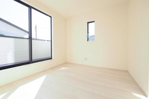 狭山市大字北入曽　新築一戸建て 洋室