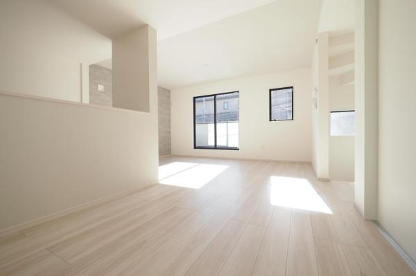 朝霞市三原5丁目　新築一戸建て ダイニングキッチン