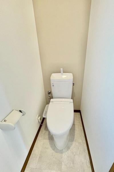 東松山市松山　中古一戸建て トイレ