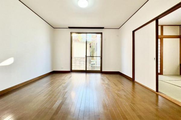 東松山市松山　中古一戸建て リビングダイニング