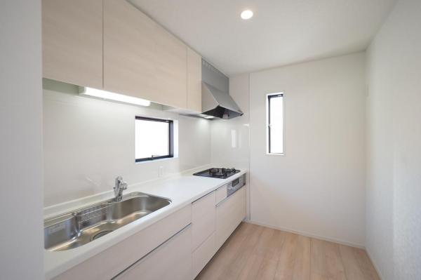 新座市北野2丁目　新築一戸建て キッチン