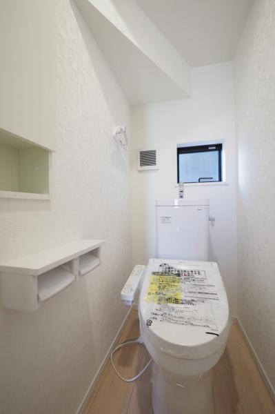 新座市北野2丁目　新築一戸建て トイレ