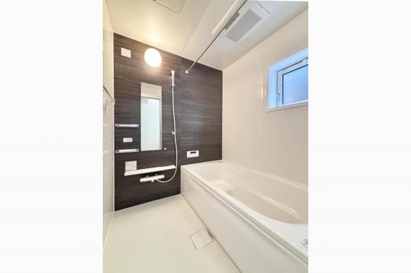 入間市東藤沢５丁目　新築一戸建て　 浴室