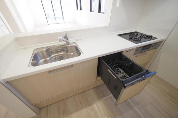 所沢市北所沢町　新築一戸建て キッチン