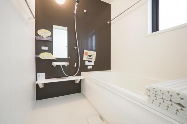 所沢市北所沢町　新築一戸建て 浴室