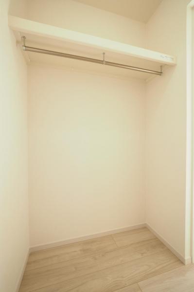 所沢市北所沢町　新築一戸建て 収納