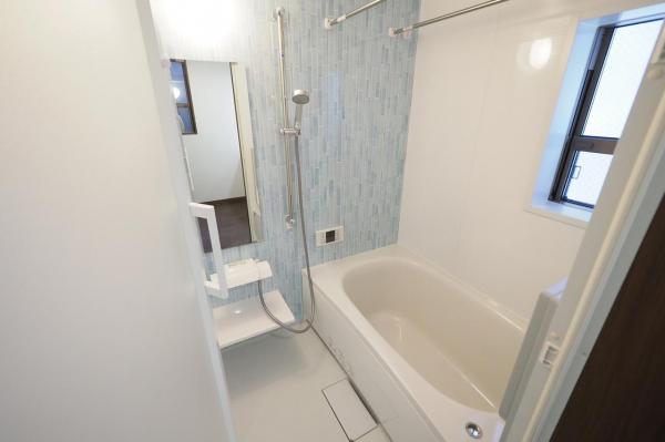 西東京市保谷町1丁目　新築一戸建て 浴室