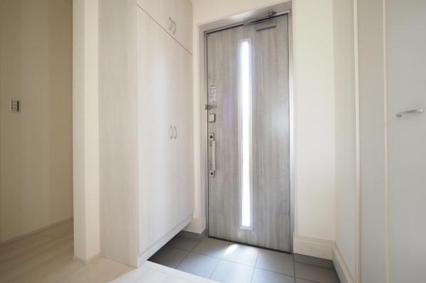 川越市大仙波　新築一戸建て 玄関