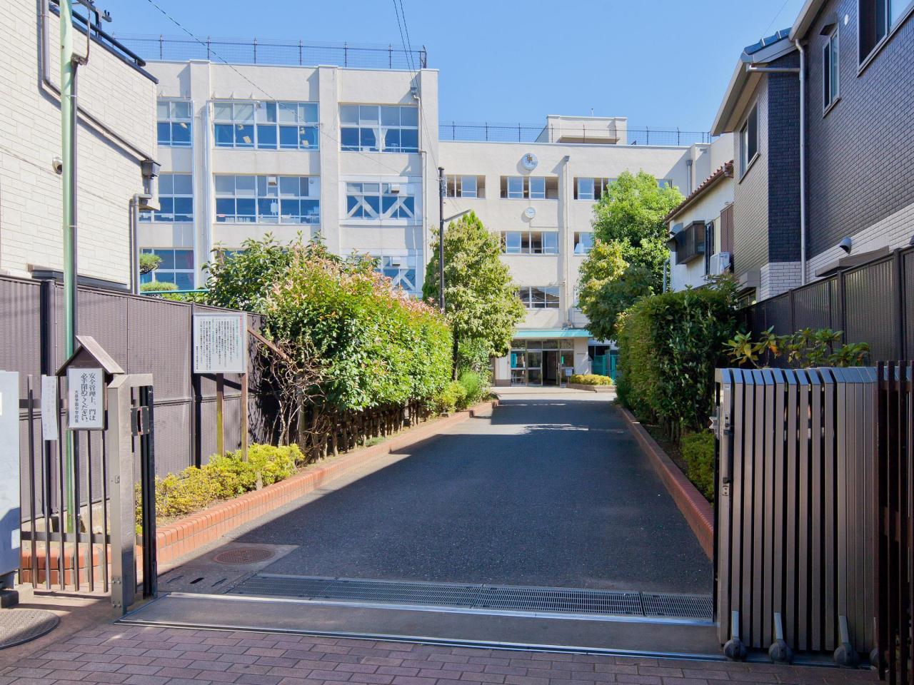 練馬区立大泉学園中学校