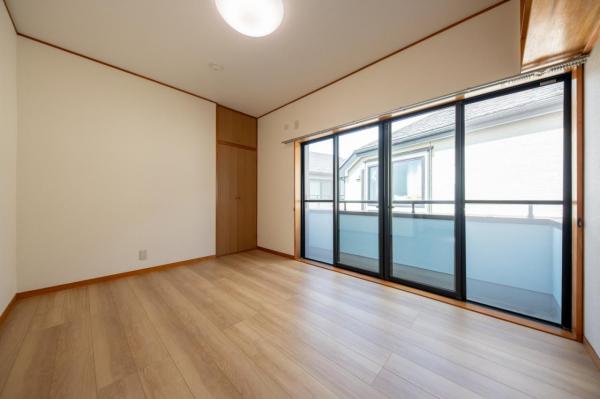 【見学予約受付中♪／リフォーム済みLDK18帖超】清瀬市上清戸2丁目　中古一戸建て 洋室