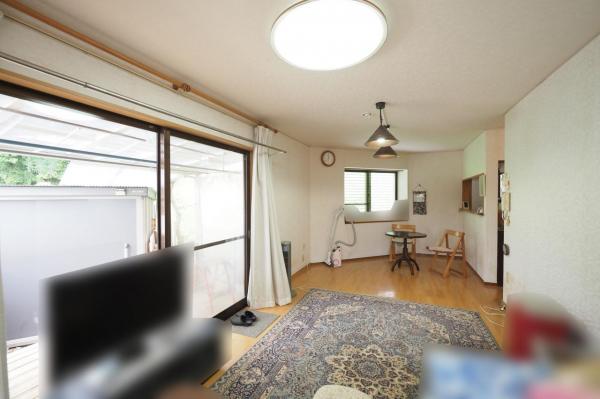 狭山市笹井２丁目　中古一戸建て リビングダイニング