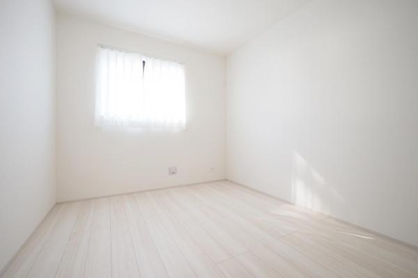 狭山市笹井３丁目　新築一戸建て 洋室