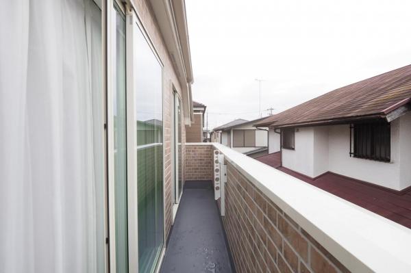 所沢市和ヶ原2丁目　新築一戸建て バルコニー