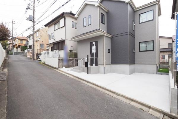 所沢市小手指南6丁目　新築一戸建て (現況)外観写真