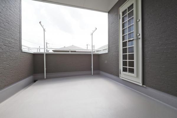 所沢市下富　新築一戸建て バルコニー