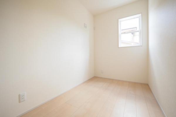 所沢市下富　新築一戸建て 収納