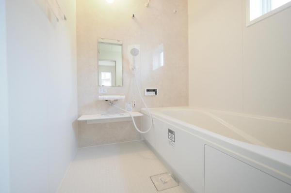 所沢市下富　新築一戸建て 浴室