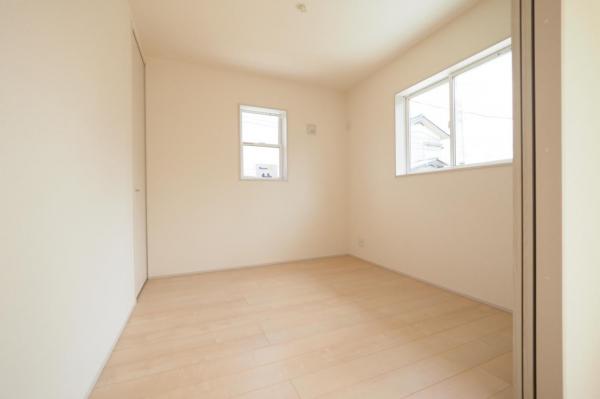 所沢市下富　新築一戸建て 洋室