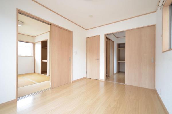 若葉駅徒歩10分|売主|鶴ヶ島市脚折|中古一戸建|住協   リビング以外の居室