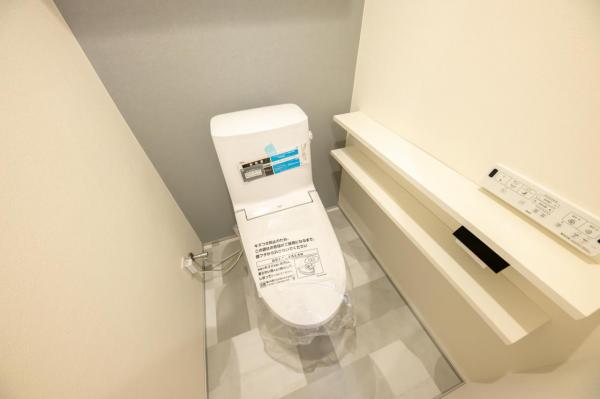 【見学予約受付中♪／南東向きLD18帖超！】ひばりヶ丘プラザ　6階 トイレ