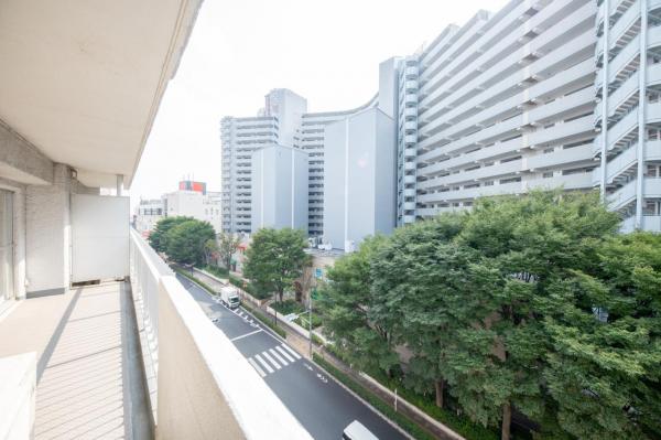 【見学予約受付中♪／南東向きLD18帖超！】ひばりヶ丘プラザ　6階 バルコニー