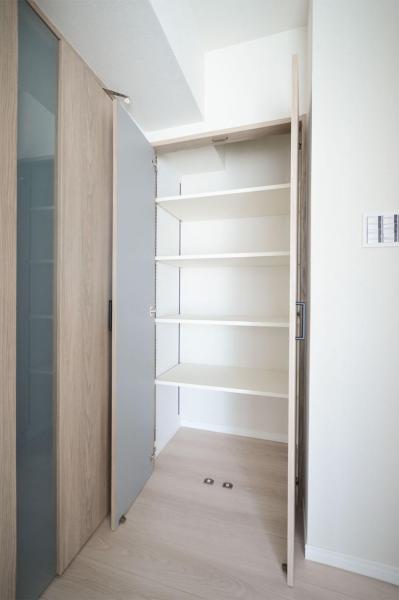 【昭和クラシカルマンション】コーラルハイツ志木II　4階 収納