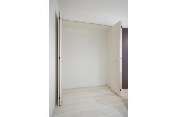 【建物完成済み！／現地見学できます♪】小平市仲町　新築一戸建て 収納