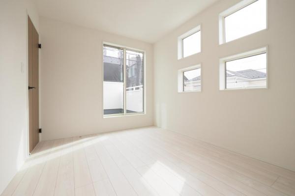 朝霞市膝折町5丁目　新築一戸建て 