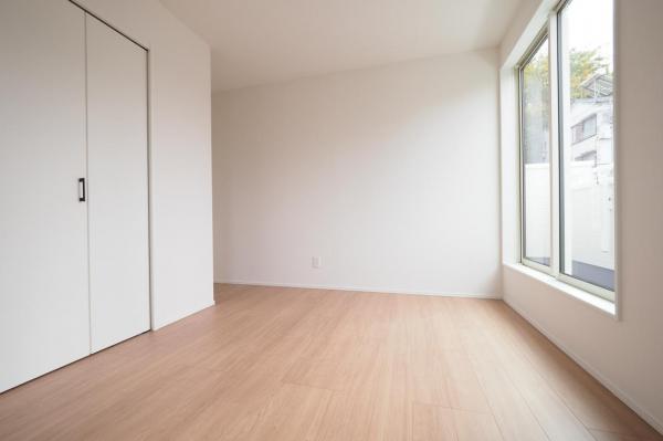 朝霞市膝折町5丁目　新築一戸建て 