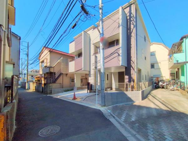 新築一戸建て 板橋区本町 都営三田線板橋本町駅 9,680万円～9,880万円