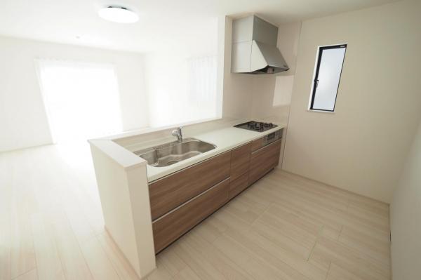 入間市黒須2丁目　新築一戸建て キッチン