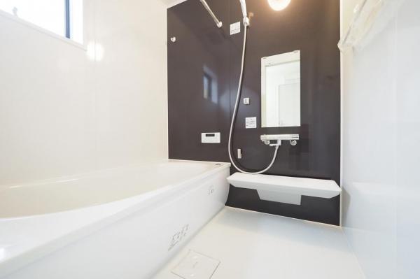 西東京市ひばりが丘4丁目　新築一戸建て 浴室