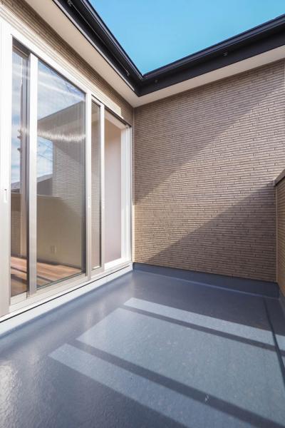 富士見市羽沢1丁目　新築一戸建て バルコニー