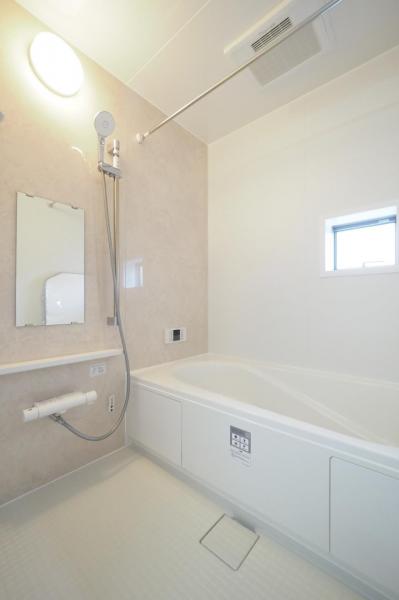 志木市本町3丁目　新築一戸建て 浴室