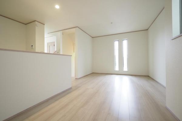 志木市本町3丁目　新築一戸建て リビングダイニング