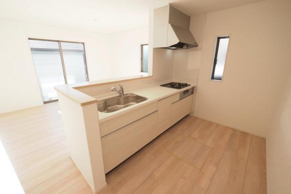 入間市鍵山２丁目　新築一戸建て キッチン