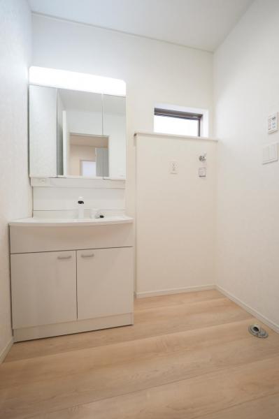 入間市大字新光　新築一戸建て 洗面化粧台