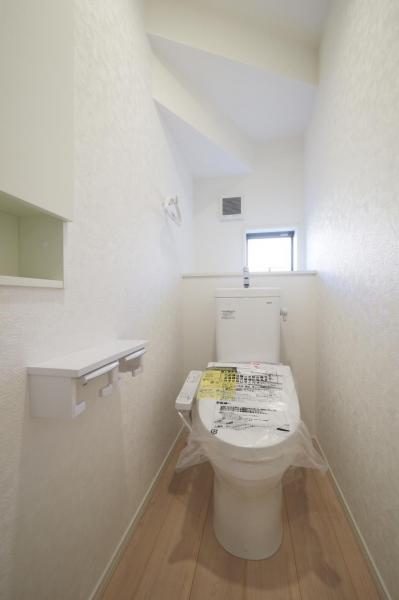 入間市大字新光　新築一戸建て トイレ