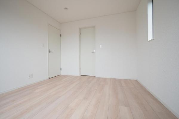 小平市鈴木町1丁目　新築一戸建て 寝室