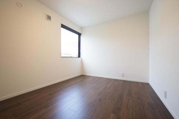 志木市本町2丁目　中古一戸建て 洋室