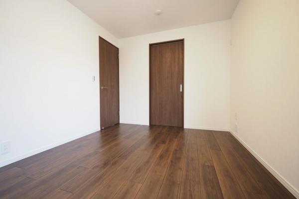 志木市本町2丁目　中古一戸建て 洋室