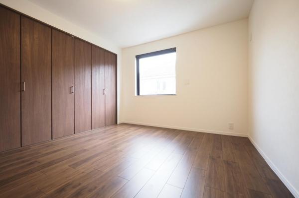 志木市本町2丁目　中古一戸建て 寝室