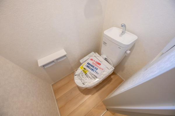 飯能市川寺　新築一戸建て トイレ