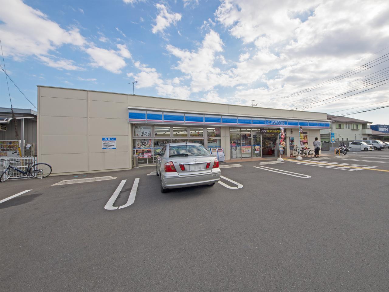 ローソン 入間上藤沢店