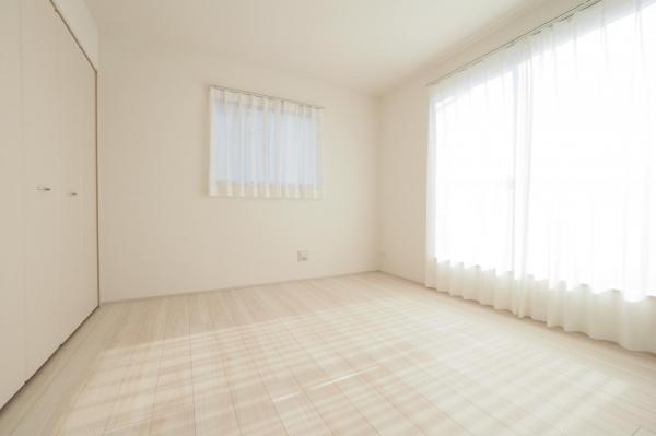 狭山市柏原　新築一戸建て　　 寝室