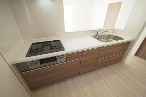 狭山市柏原　新築一戸建て　　 キッチン