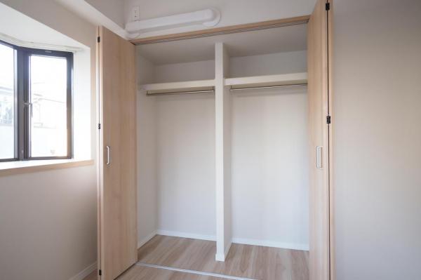 ライオンズマンション西所沢　2階 洋室